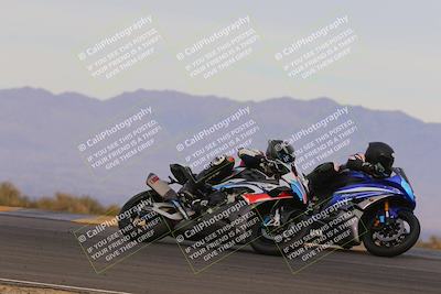 media/Dec-17-2022-SoCal Trackdays (Sat) [[224abd9271]]/Turn 9 Side (245pm)/